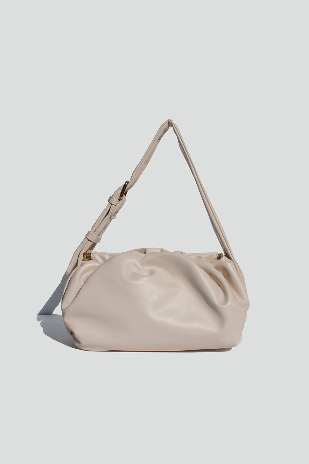 Vivian Pleated Baguette - Street Level