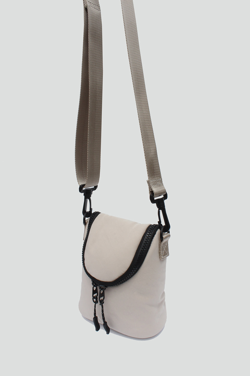 Genesis Everyday Simple Crossbody - Street Level