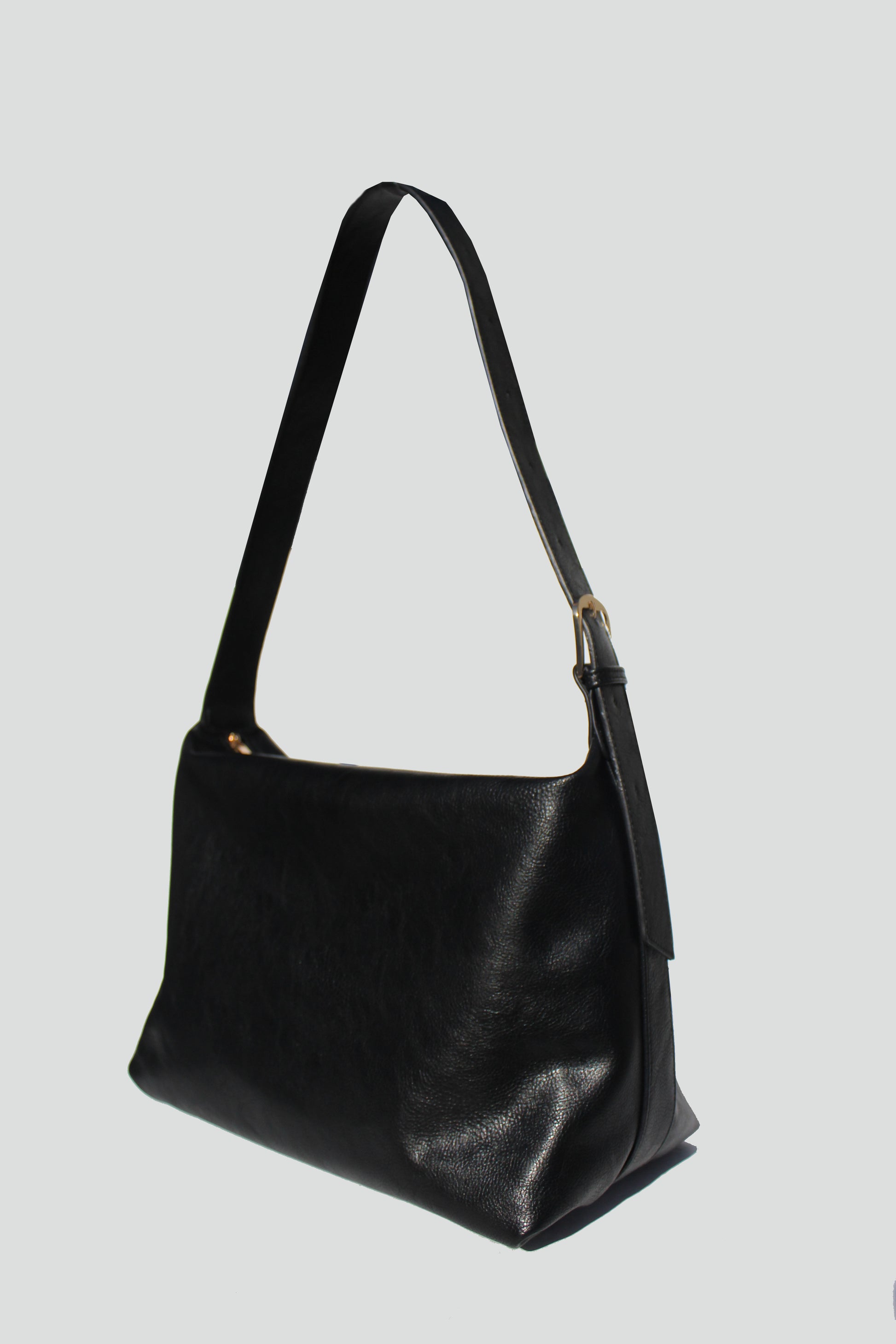 Ximena Slouchy Tote - Street Level