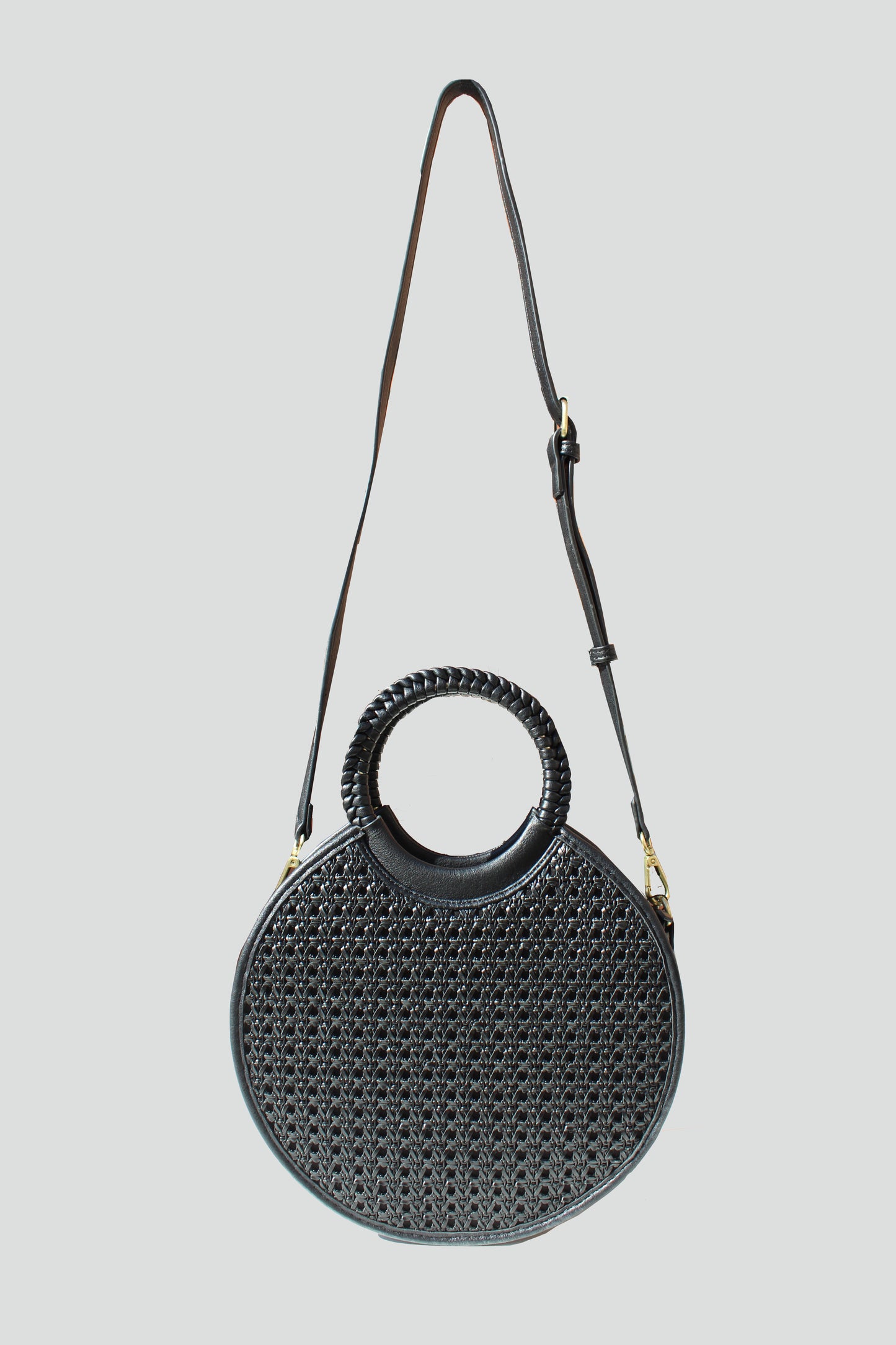 Chloe Woven Circle Tote - Street Level