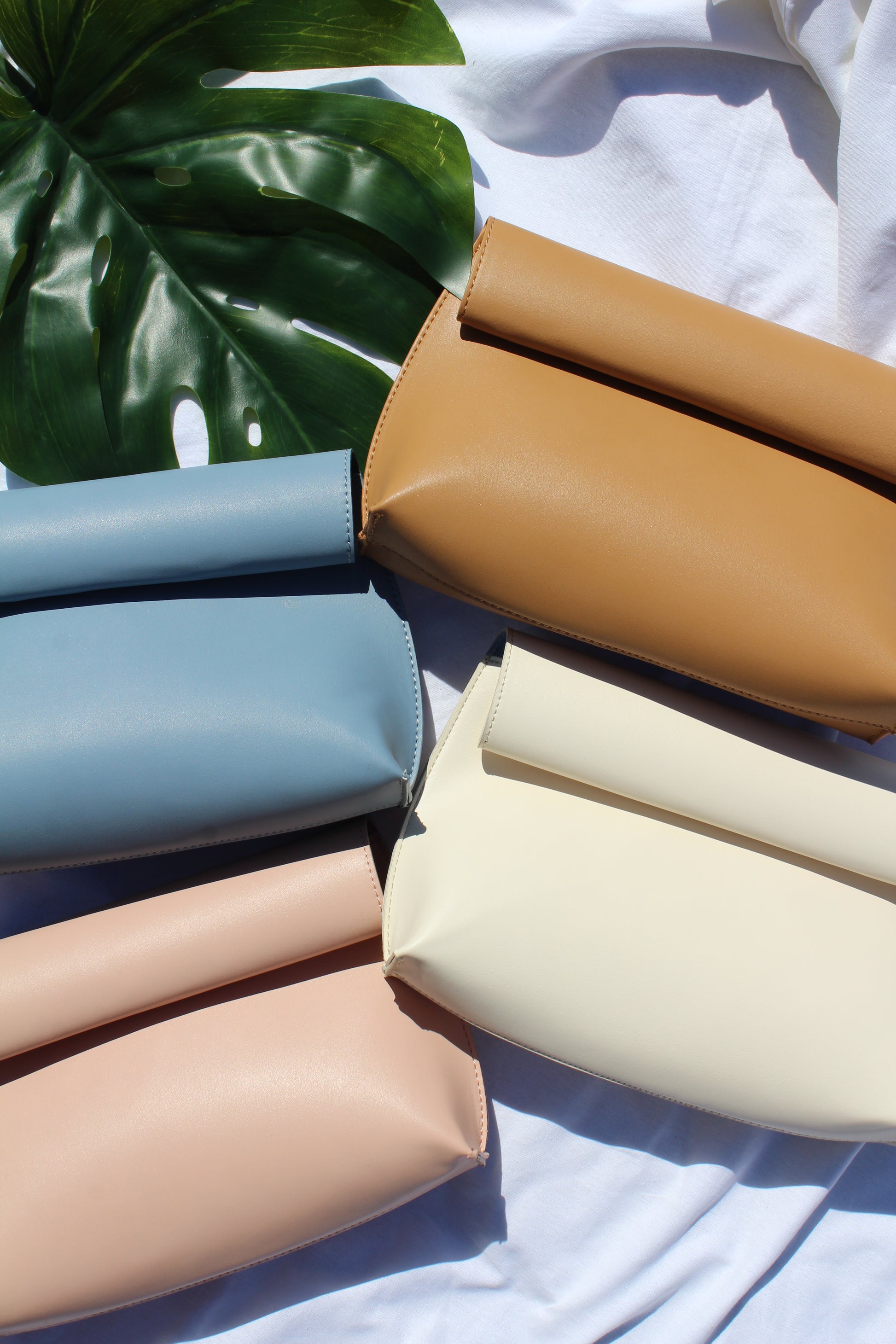 Smooth Roll Reversible Clutch - Street Level